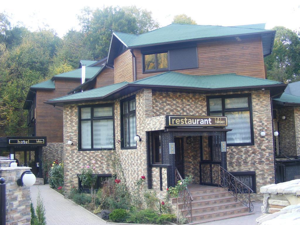 Hotel Hillden Lodge&Restaurant Drumu Carului Kültér fotó
