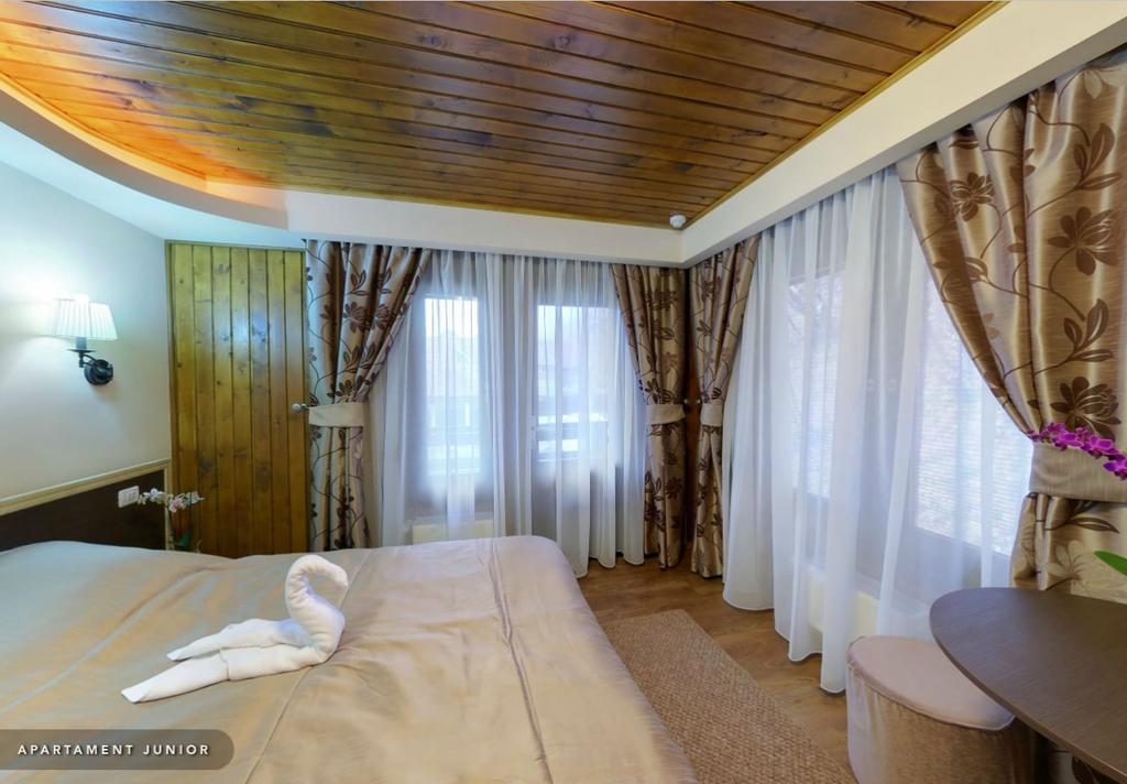 Hotel Hillden Lodge&Restaurant Drumu Carului Kültér fotó